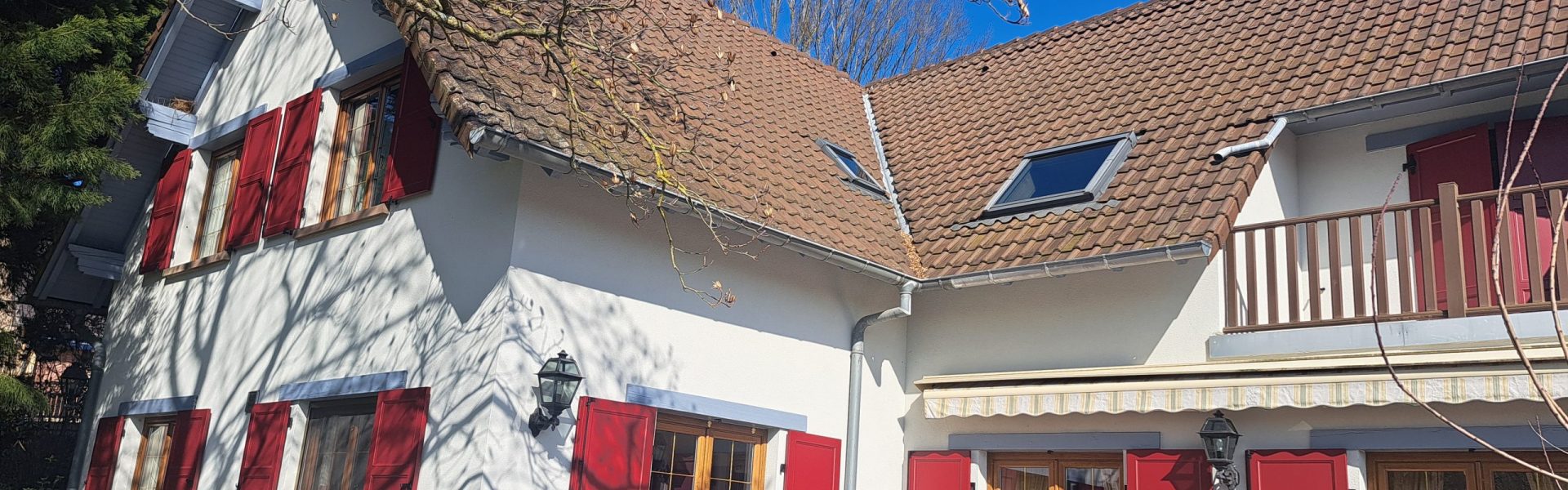 Aprés ravalement de façade, pose d'enduit colle avec filet, crépi hydrofuge